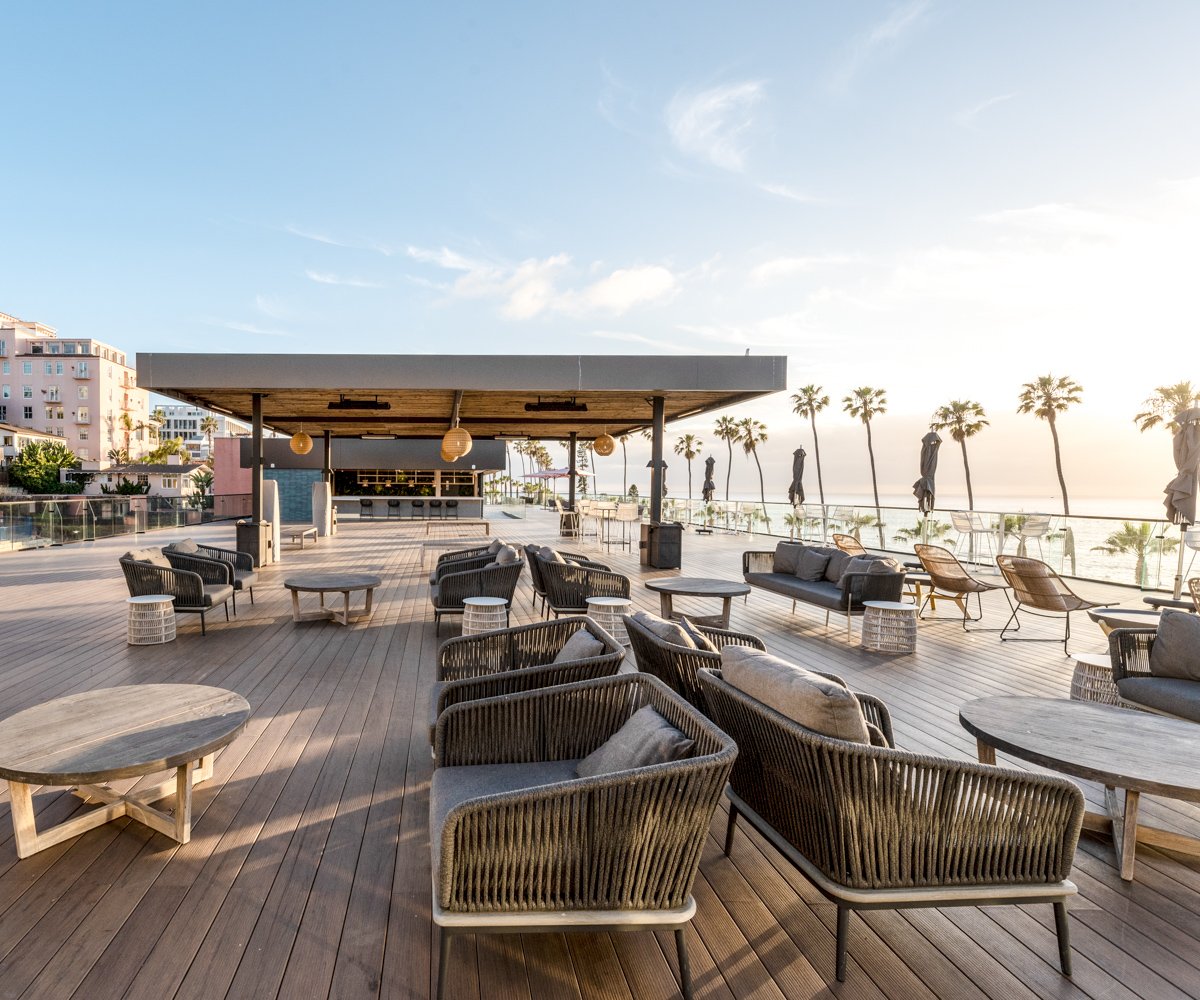 La Jolla Cove Rooftop SkyHigh I Dos with Ocean Views Chic Wedding Venue